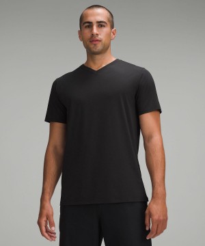 Black Lululemon Fundamental V-Neck Men T Shirts | NZ_LuLu57950