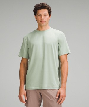 Green Lululemon License to Train Relaxed-Fit Short-Sleeve Men Shirts | NZ_LuLu58612