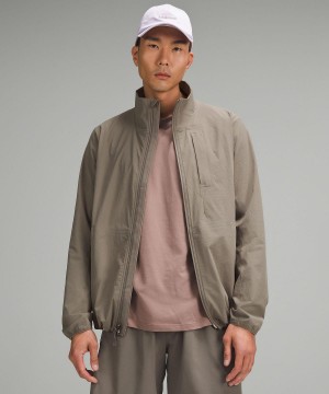 Khaki Lululemon Sojourn Windbreaker Men Coats & Jackets | NZ_LuLu51639