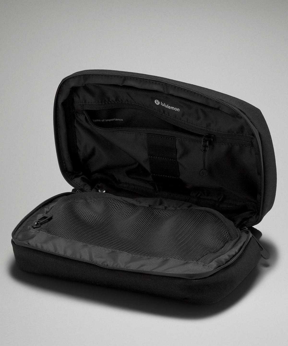 Black Lululemon Command the Day Dopp Kit 5L Bag Wallets & Pouches | NZ_LuLu31538