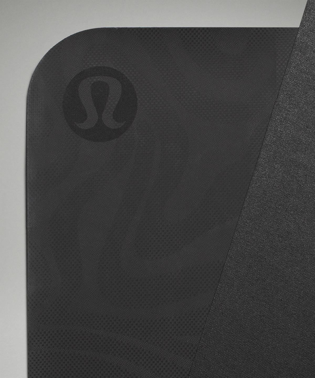 Black Lululemon The Travel Mat 1.5mm Men Yoga Mats | NZ_LuLu23771