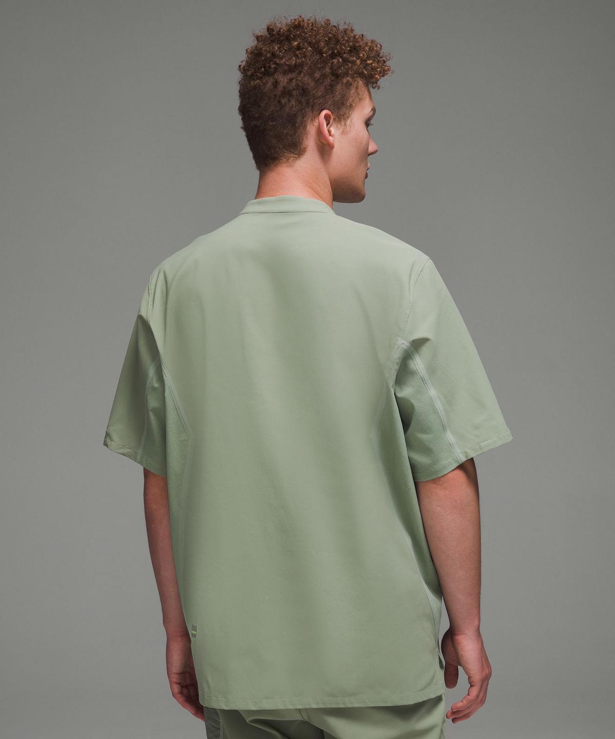 Green Lululemon Water-Repellent Hiking Short Sleeve Men Shirts | NZ_LuLu19493