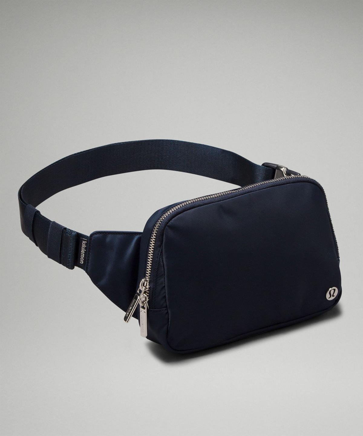 Navy Lululemon Everywhere Large 2L Bag Belt Bags | NZ_LuLu44616