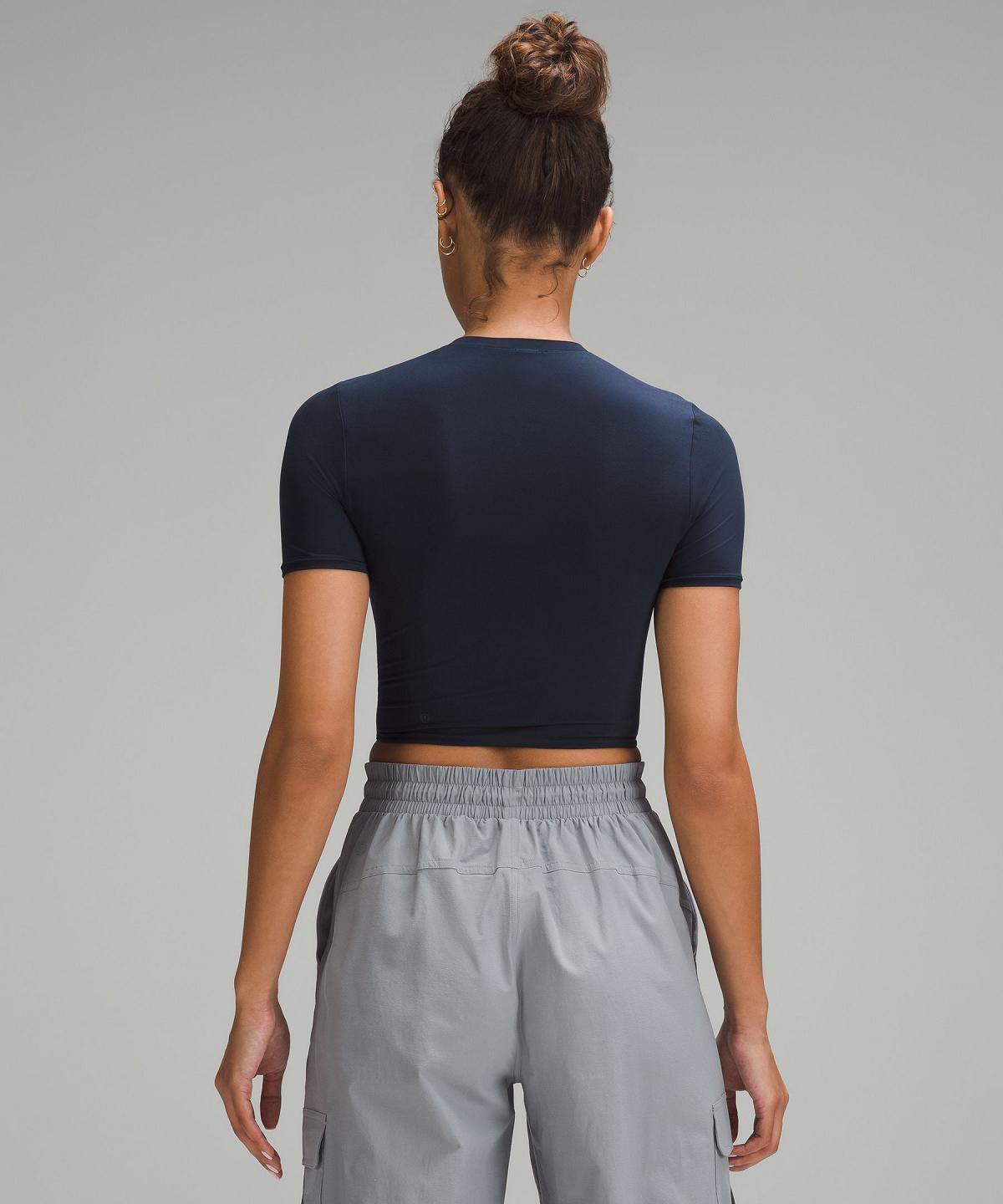 Navy Lululemon Wundermost Ultra-Soft Nulu Crewneck Cropped T-Shirt Women Shirts | NZ_LuLu73871