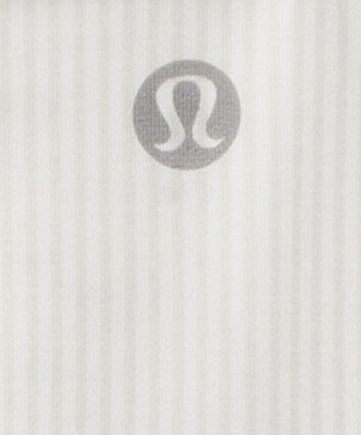 Stripes White / Black / Blue Lululemon InvisiWear Mid-Rise Thong Women Underwear | NZ_LuLu74560