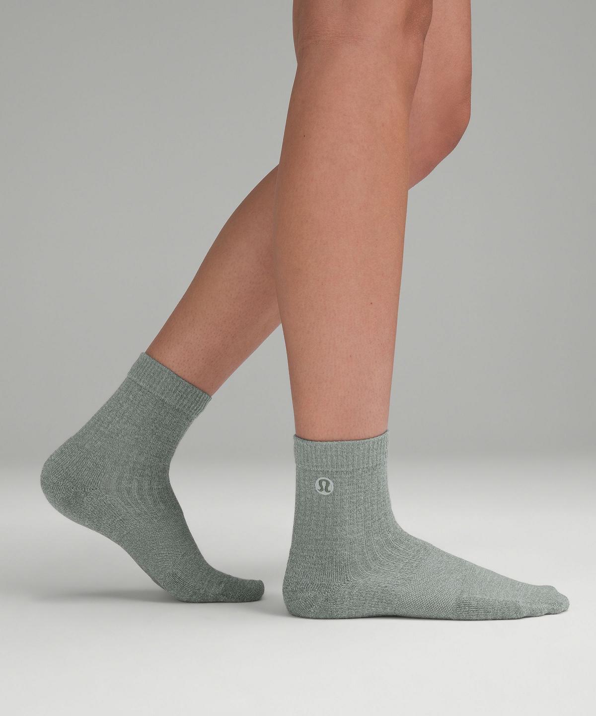 White / Green / Pink Lululemon Daily Stride Quarter Women Socks | NZ_LuLu55540